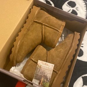 Bear paw boots